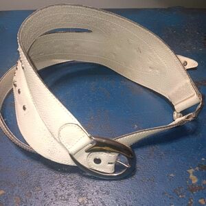 Avignon Vintage 80s White Leather Belt